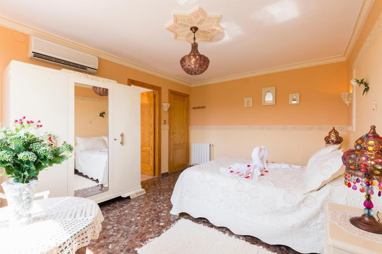 Habitaciones Iraizas Con Piscina Отура Экстерьер фото