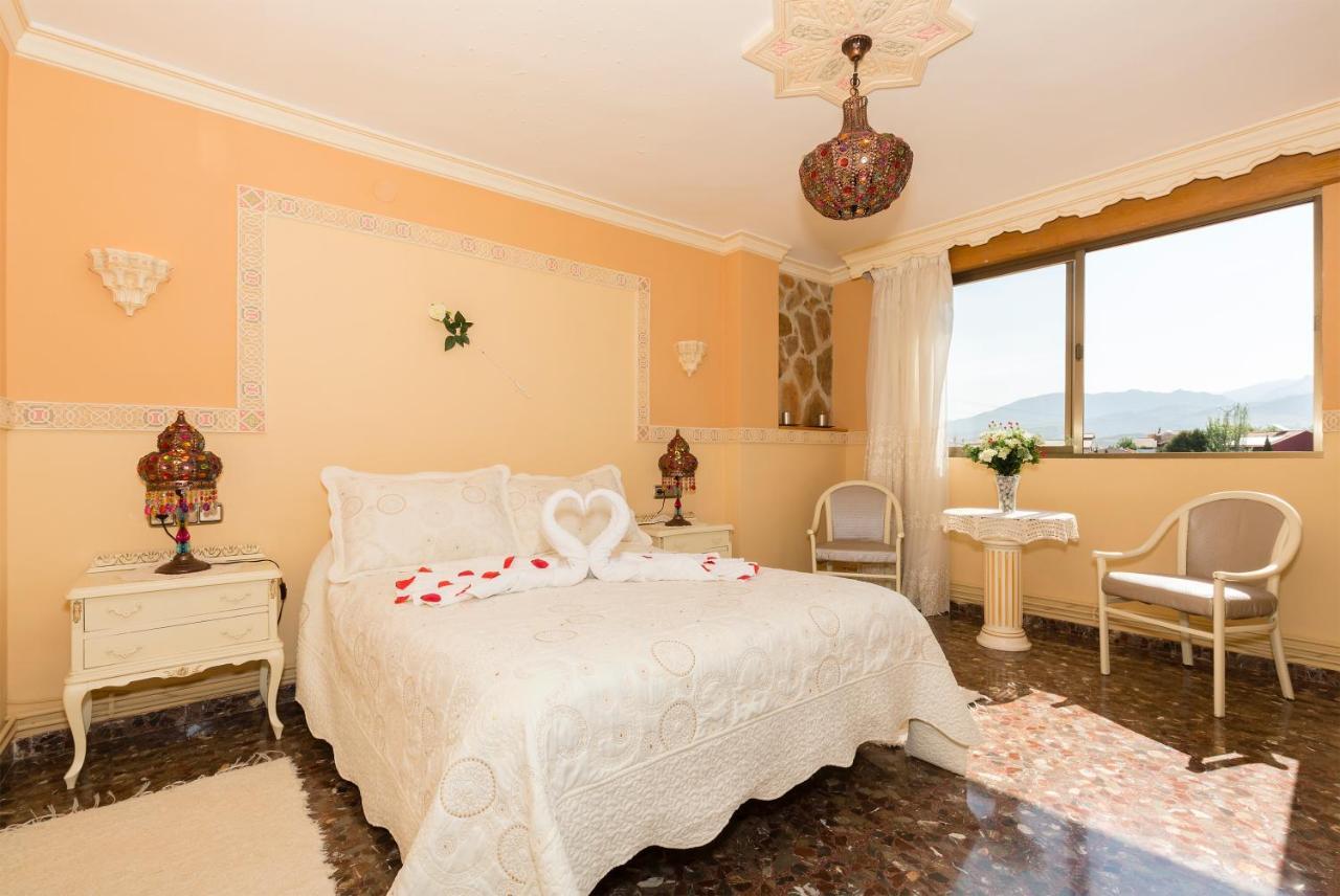 Habitaciones Iraizas Con Piscina Отура Экстерьер фото